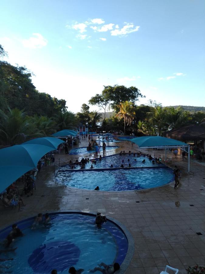 Aldeia Do Lago C204- Com Cozinha , Churrasqueira E Bebidas Liberadas No Parque Aquatico, Internet Banda Larga, Ponto Recarga De Carro Eletrico Caldas Novas Ngoại thất bức ảnh